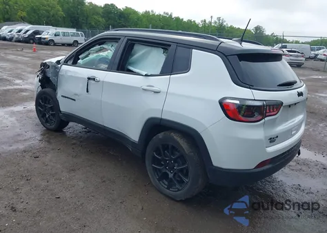 2023 Jeep Compass Altitude 4X4 from USA, damaged, VIN 3C4NJDBN3PT510424